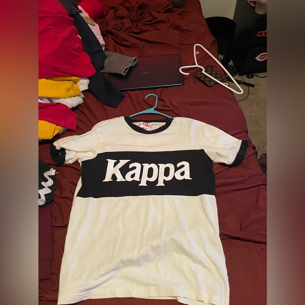 Kappa short sleeve shirt with design on back